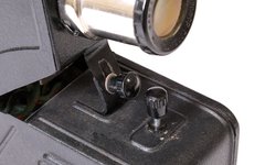 5 выключатель и ручка регулировки наклона