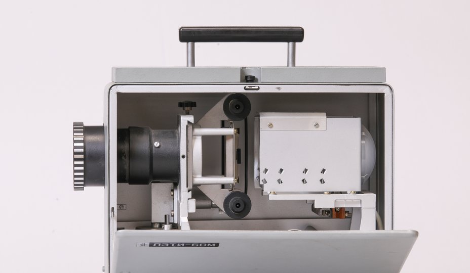 ЛЭТИ-60М вид сбоку справа фрагмент