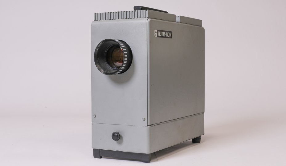 ЛЭТИ-60М вид справа три четверти 2