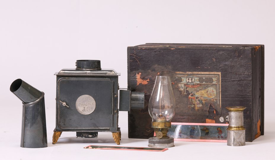 Perfekt JS фонарь в разобранном виде с коробкой