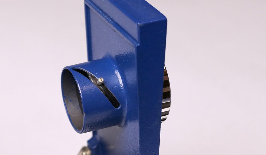 Спутник объектив вид сзади