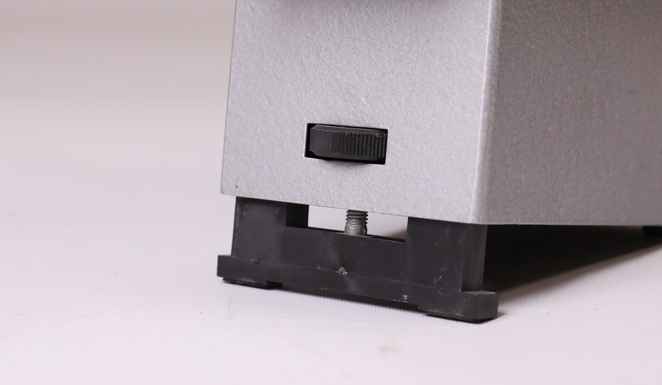 Свет ДМ-4Т регулируемые передние ножки